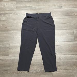 Nike Womens Bliss Luxe 7/8 Pants
